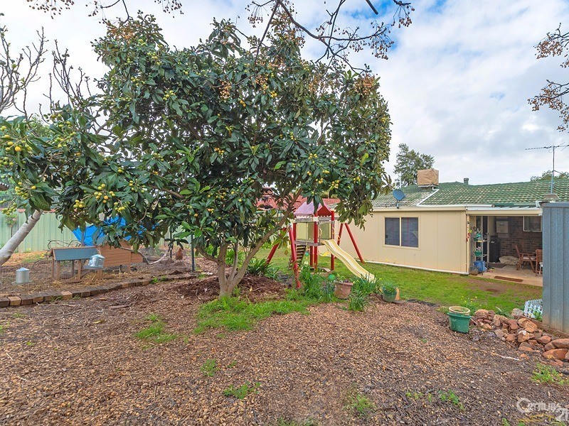 17 Inwood Road, Elizabeth East SA 5112