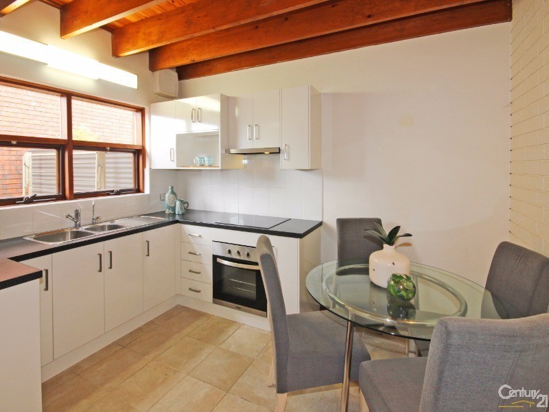 5/44 Clark Avenue, Glandore SA 5037