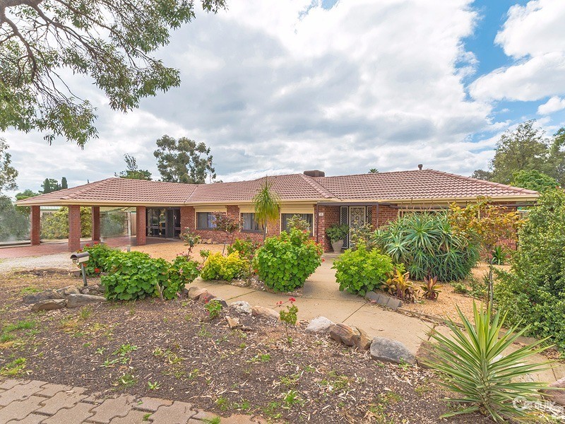 56 The Grove Way, Salisbury Heights SA 5109