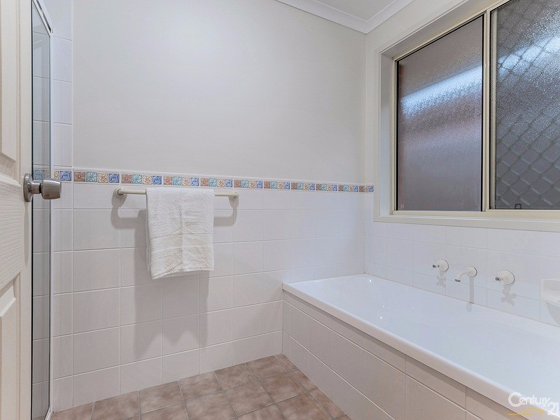 4 Close Street, Birkenhead SA 5015