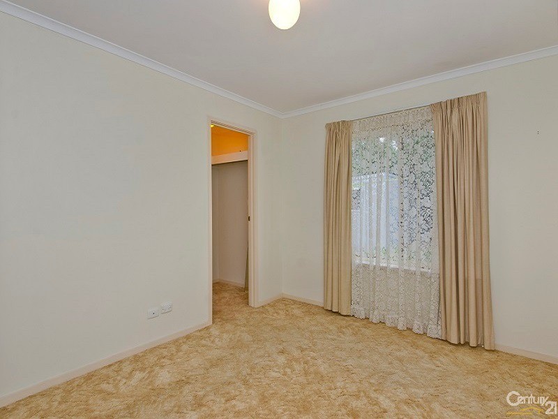 10a Sutton Avenue, Seacombe Gardens SA 5047