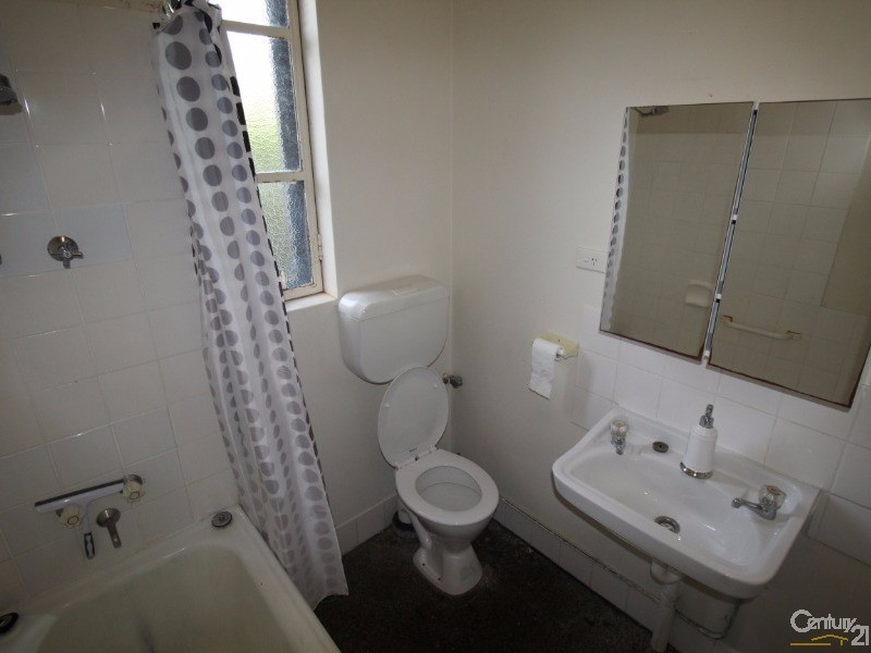 9 Eglington Avenue, Black Forest SA 5035