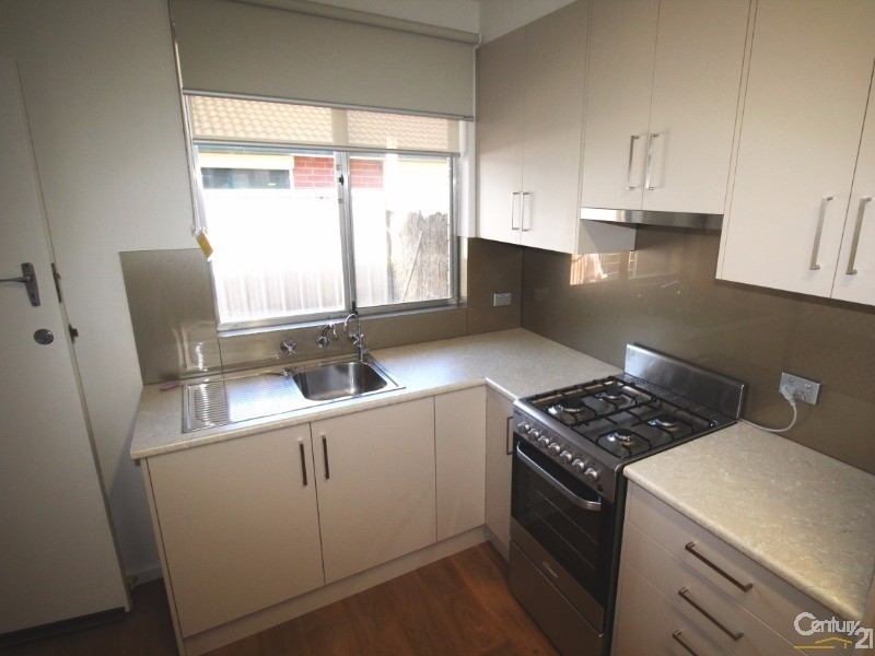4/8  Farne Terrace, Marion SA 5043
