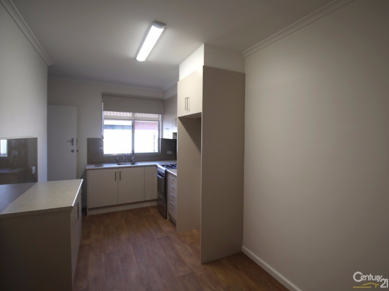 4/8  Farne Terrace, Marion SA 5043