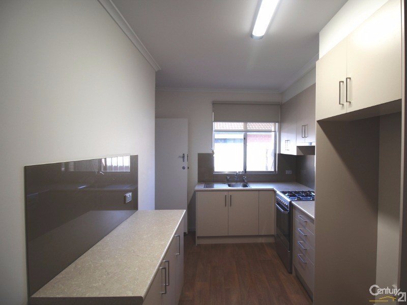 4/8  Farne Terrace, Marion SA 5043