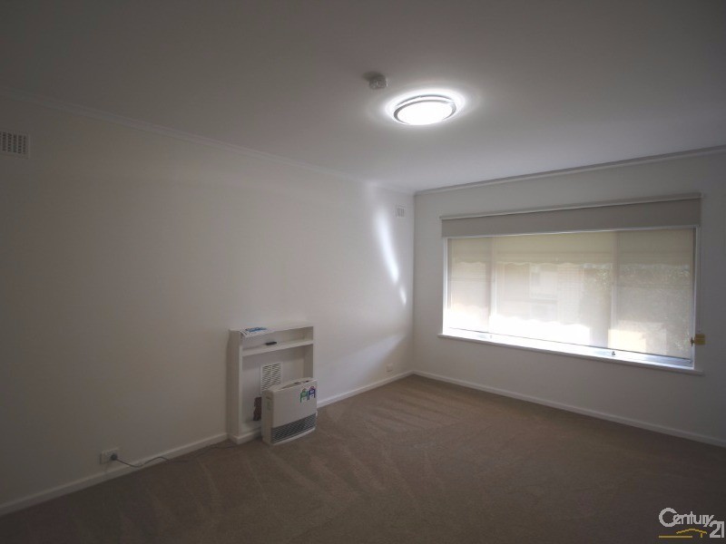 4/8  Farne Terrace, Marion SA 5043