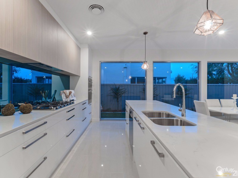 268A Military Road, Grange SA 5022