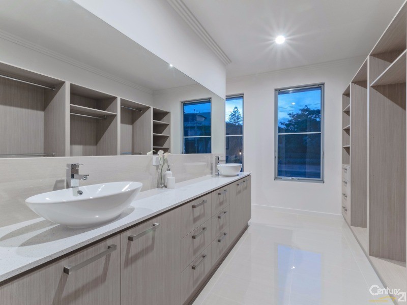 268A Military Road, Grange SA 5022