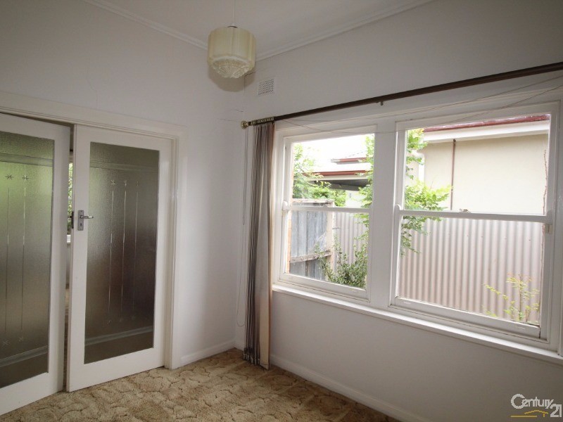 17 Mathias Avenue, Cumberland Park SA 5041