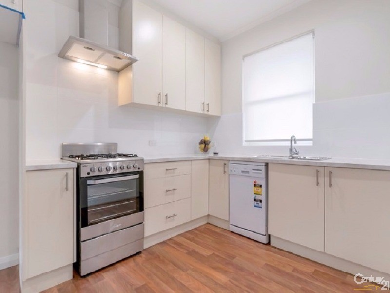 11 Finchley Street, Clovelly Park SA 5042