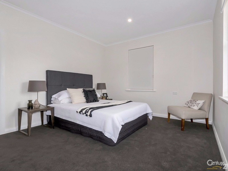 11 Finchley Street, Clovelly Park SA 5042