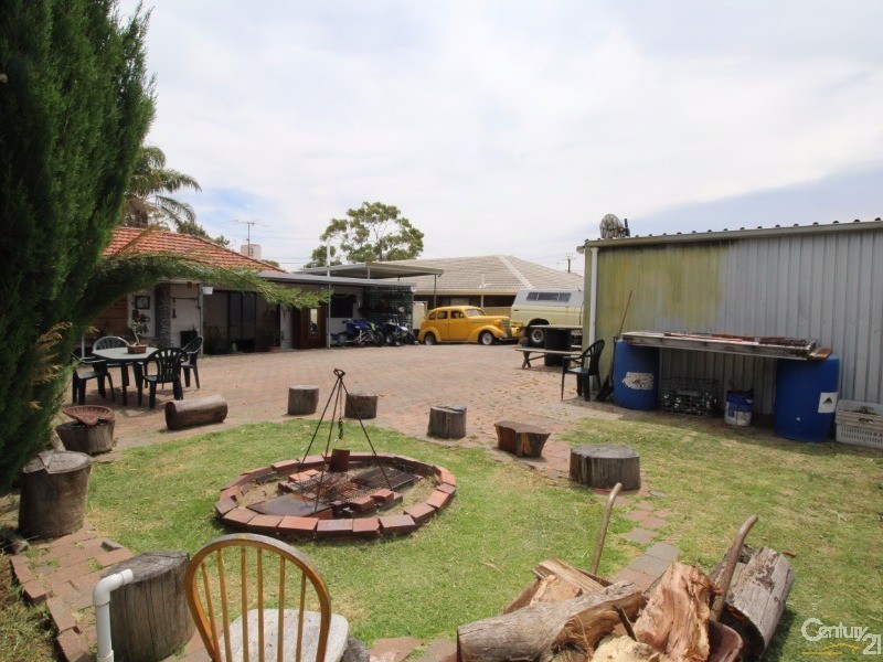 12 Park Road, St Marys SA 5042