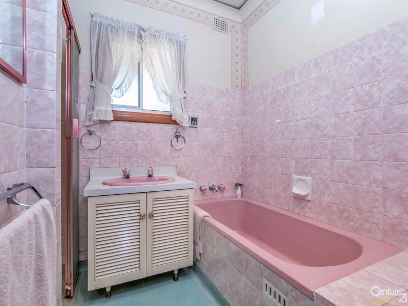 6 Bristol Avenue, Camden Park SA 5038