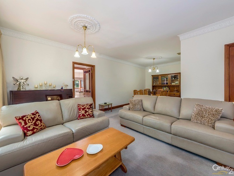 22B Pridmore Road, Glen Osmond SA 5064