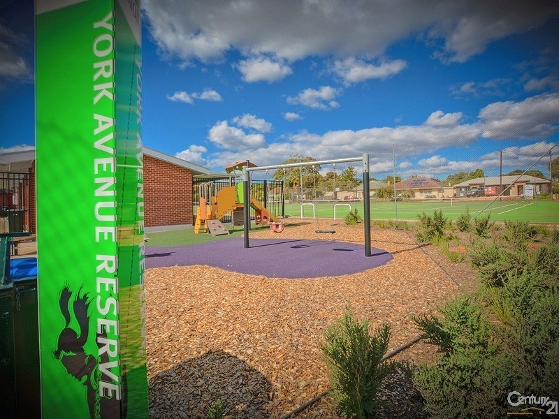 55 Scottish Avenue, Clovelly Park SA 5042