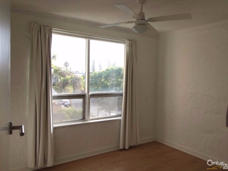 13/15 Byron Street, Glenelg SA 5045