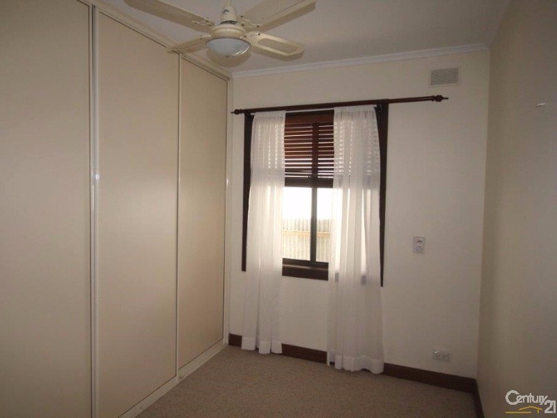 13 Scottish Avenue, Clovelly Park SA 5042