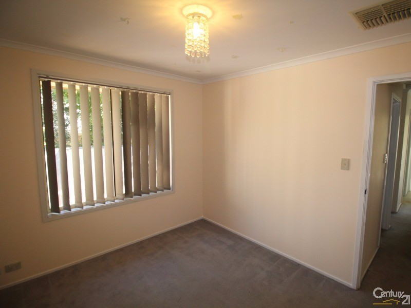 11 Gilbert Road, Mount Barker SA 5251