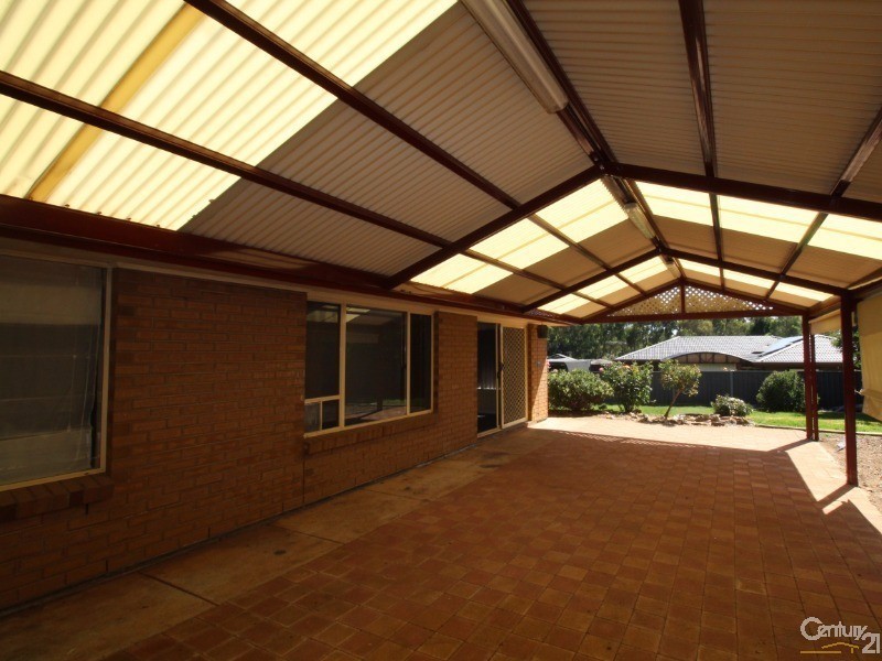 11 Gilbert Road, Mount Barker SA 5251