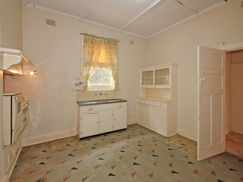 6 Henrietta Street, Prospect SA 5082