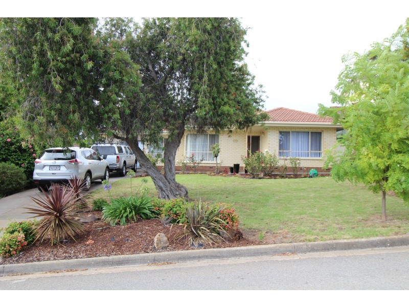 5 Sussex Crescent, Morphett Vale SA 5162