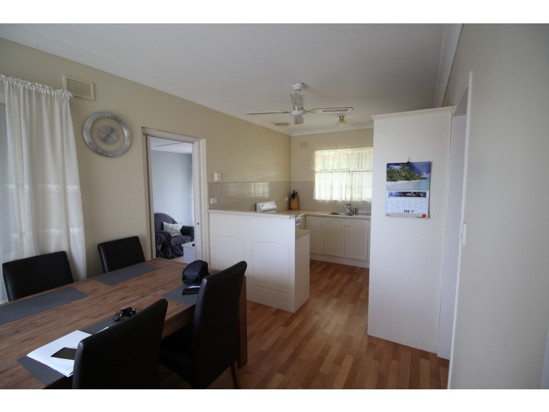 5 Sussex Crescent, Morphett Vale SA 5162