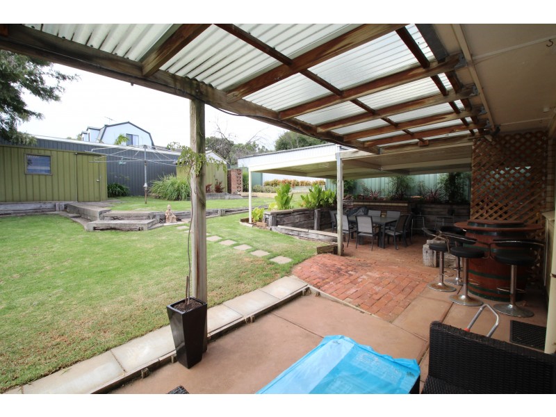 5 Sussex Crescent, Morphett Vale SA 5162