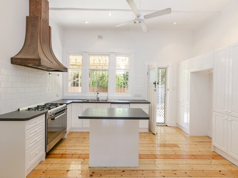 2 Grantley Avenue, Millswood SA 5034