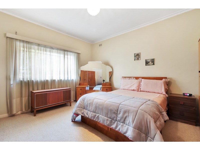 24 Deacon Avenue, Richmond SA 5033