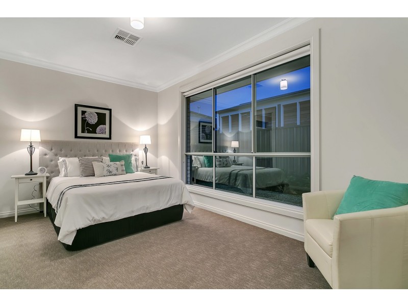 16A Dryden Road, Black Forest SA 5035