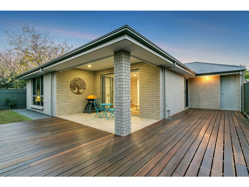 16A Dryden Road, Black Forest SA 5035