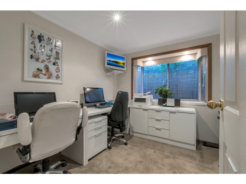 13 Dickerson Way, Redwood Park SA 5097