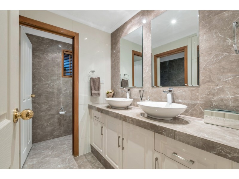 13 Dickerson Way, Redwood Park SA 5097