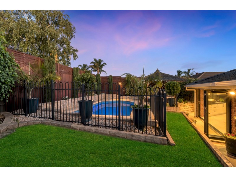 13 Dickerson Way, Redwood Park SA 5097