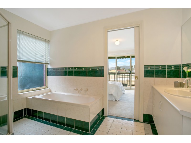 20C Byron Avenue, Clovelly Park SA 5042