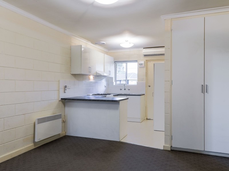 6/2 Emerson Road, Black Forest SA 5035