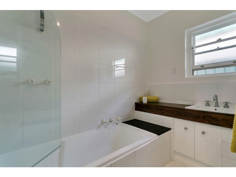 223 Hancock Road, Banksia Park SA 5091