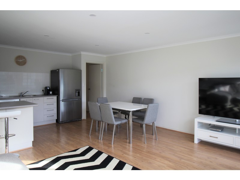 5 Shore Lane, Woodcroft SA 5162