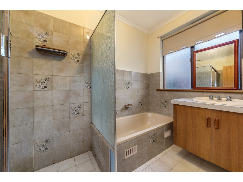 6/2-4  Wallala Avenue, Park Holme SA 5043