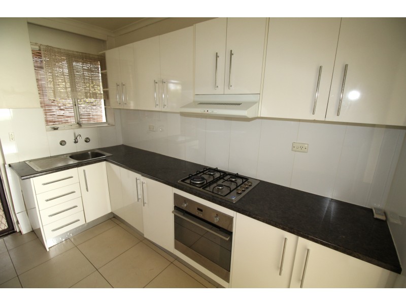 8/27 Daws Road, Mitchell Park SA 5043