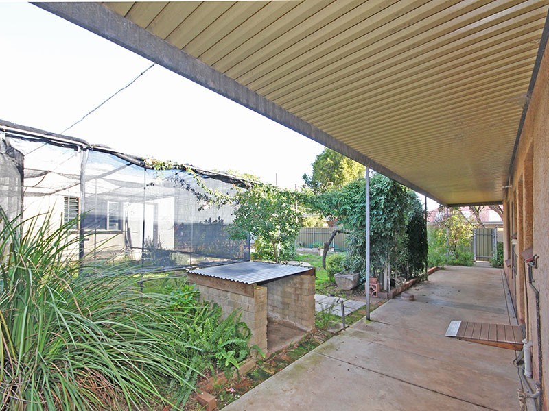 113 Avenue Road, Clarence Gardens SA 5039