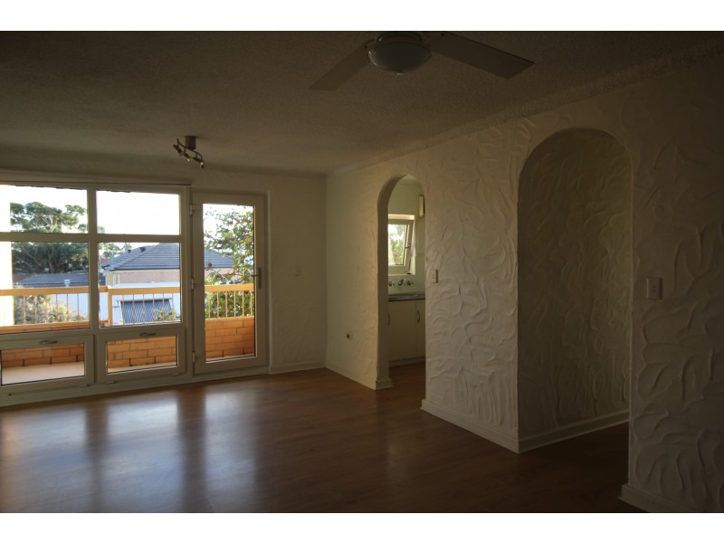 13/15 Byron Street, Glenelg SA 5045