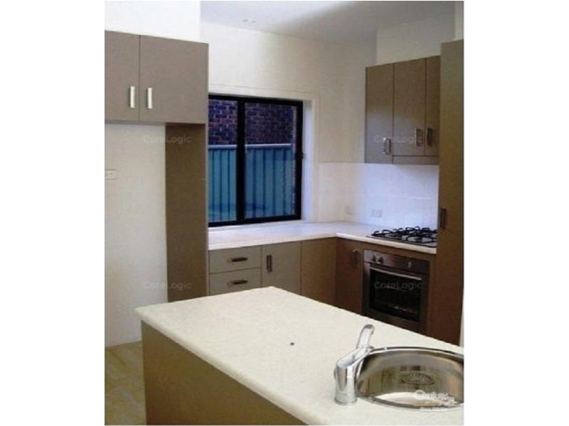 1 Franklin Avenue, Mawson Lakes SA 5095