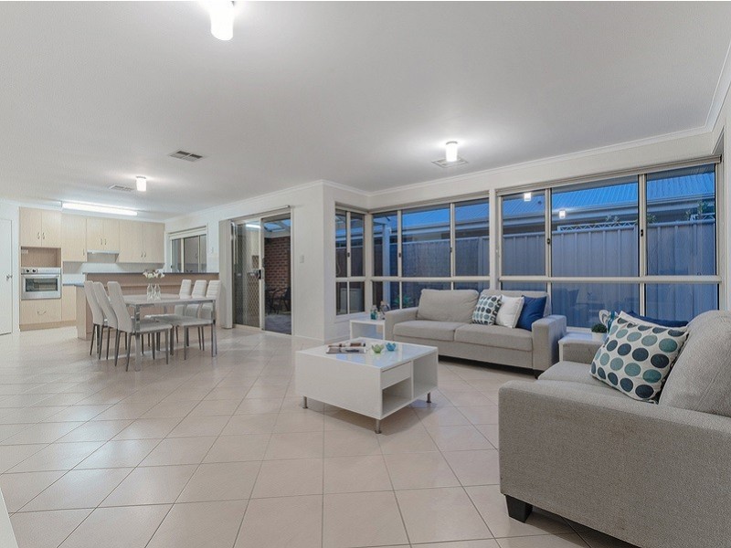 4 Close Street, Birkenhead SA 5015