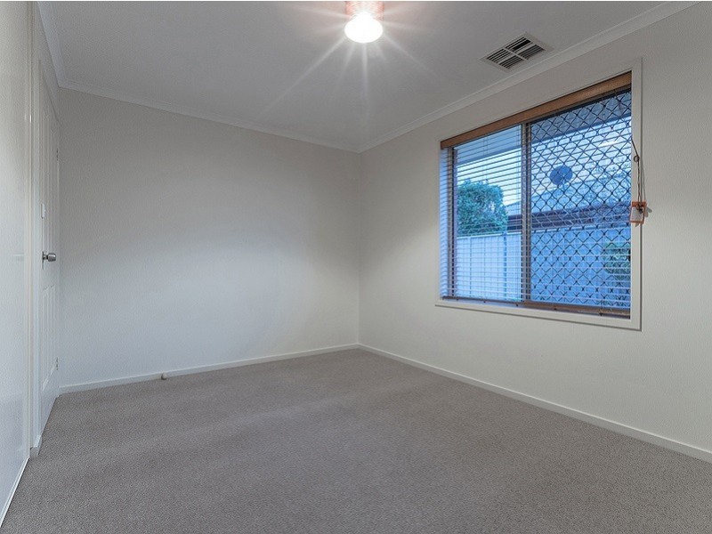 4 Close Street, Birkenhead SA 5015