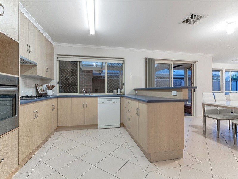 4 Close Street, Birkenhead SA 5015