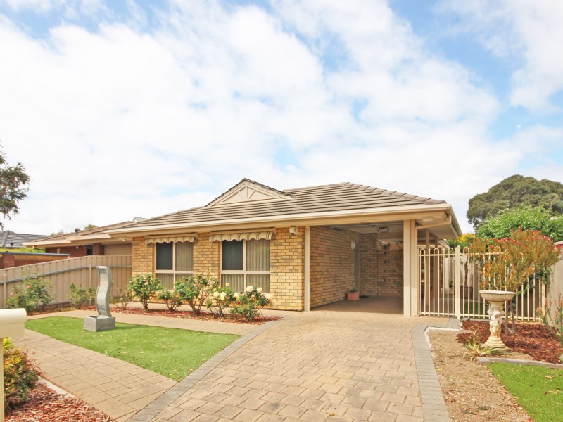 10 Sandison Avenue, Park Holme SA 5043
