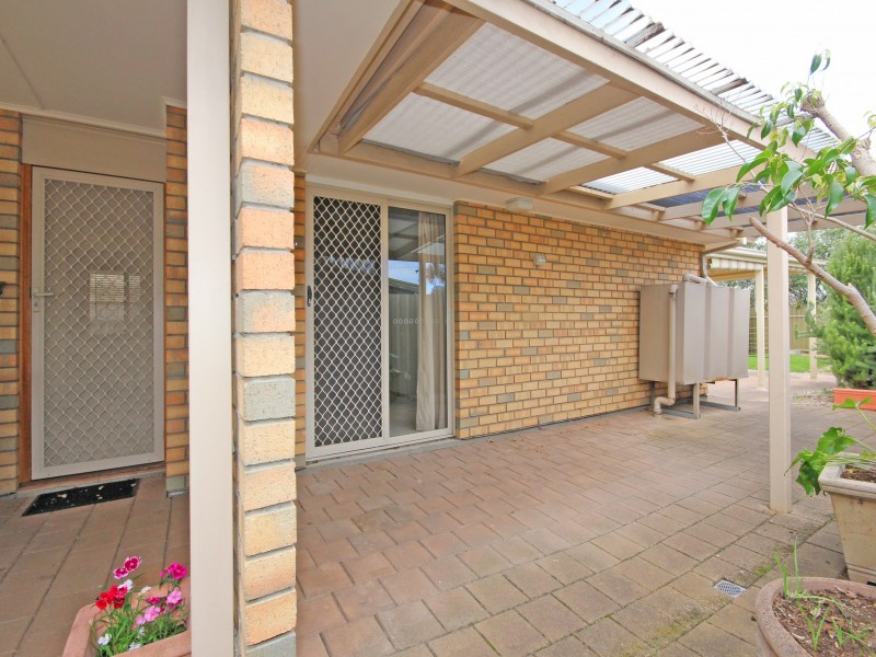 10 Sandison Avenue, Park Holme SA 5043