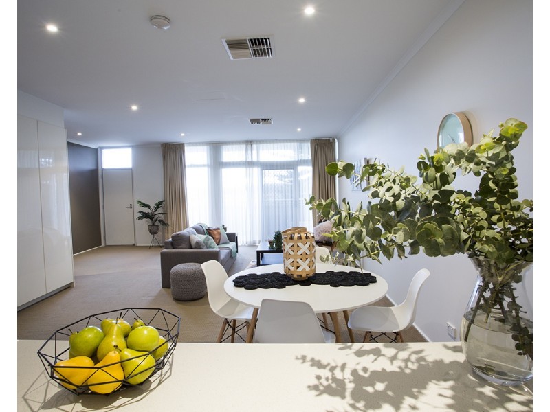 16 Yao Cove, New Port SA 5015