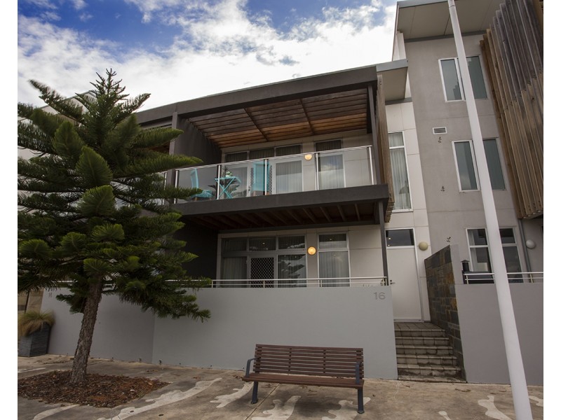 16 Yao Cove, New Port SA 5015